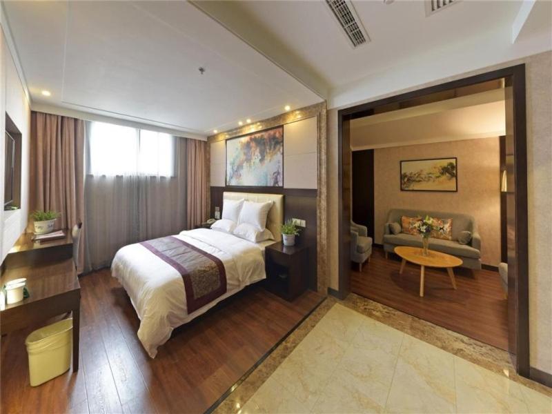 greentree inn changzhou dinosaur park global harbor express hotel