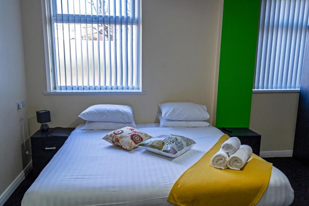 Photo - Lymedale Suites Studios & Aparthotel in NEWCASTLE UNDER LYME & STOKE