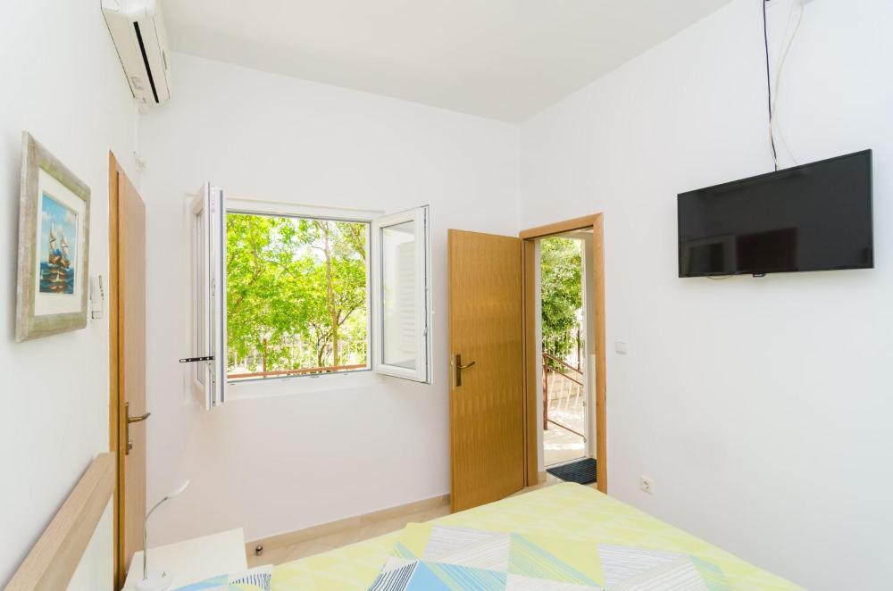 rooms and apartments barisic