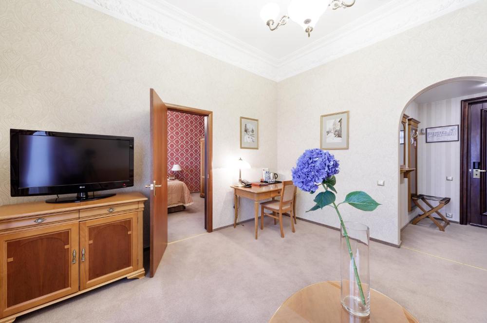 Room Image 5