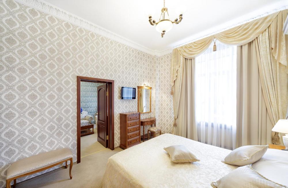 Room Image 3