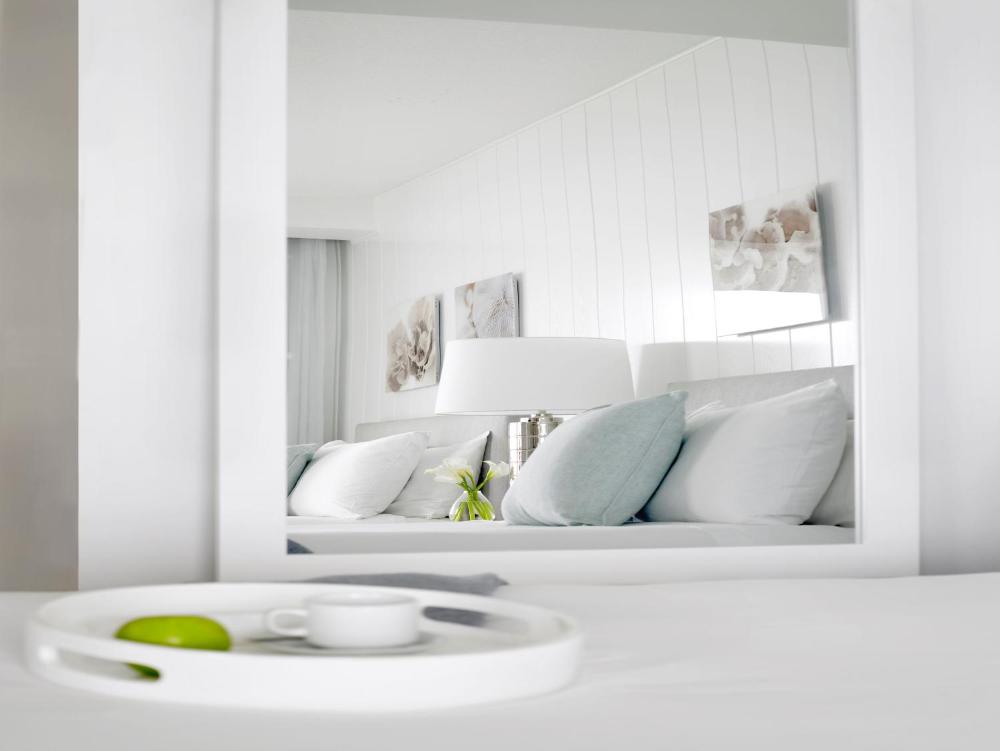 Room Image 3