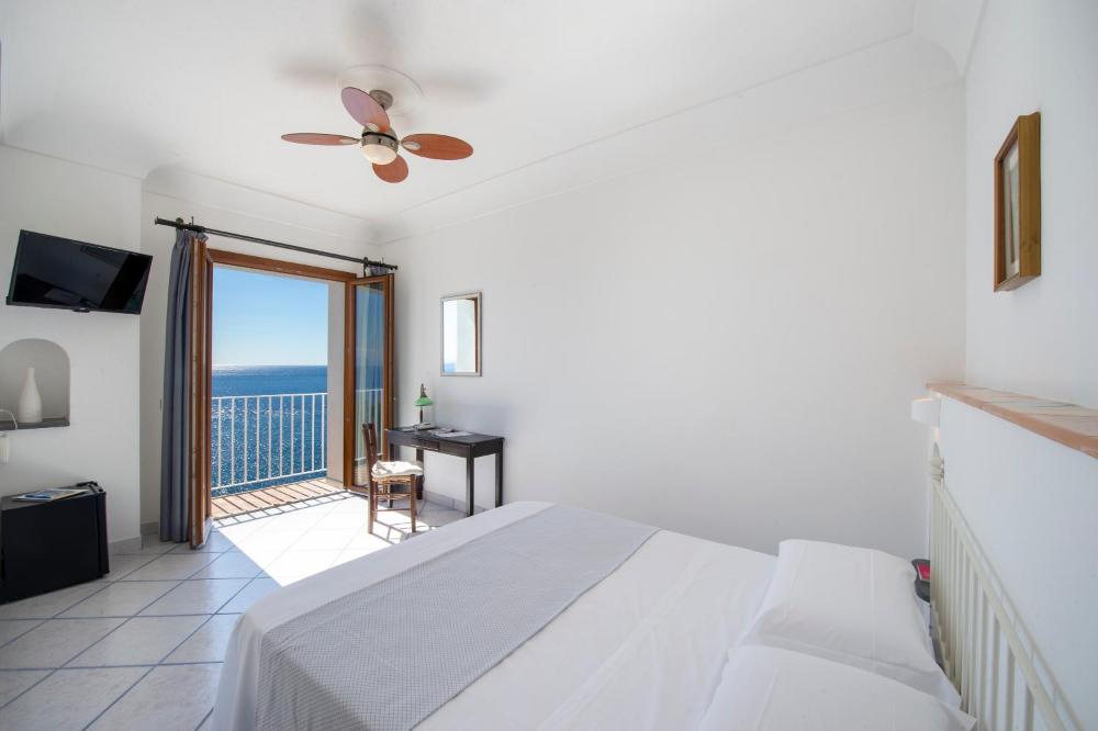 maresca hotel praiano