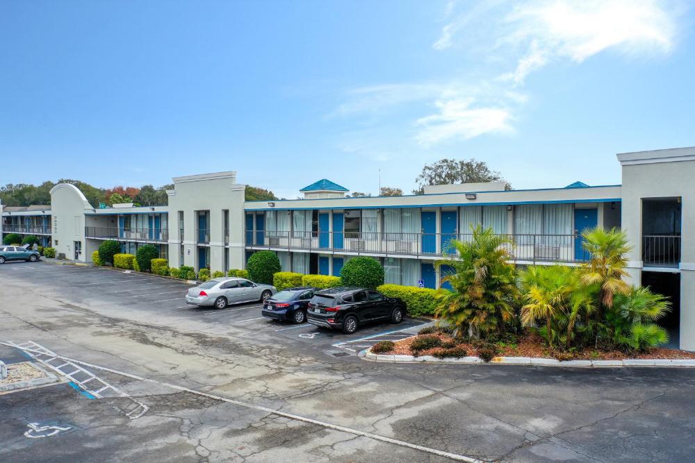 Photo - Stayable Suites Lakeland