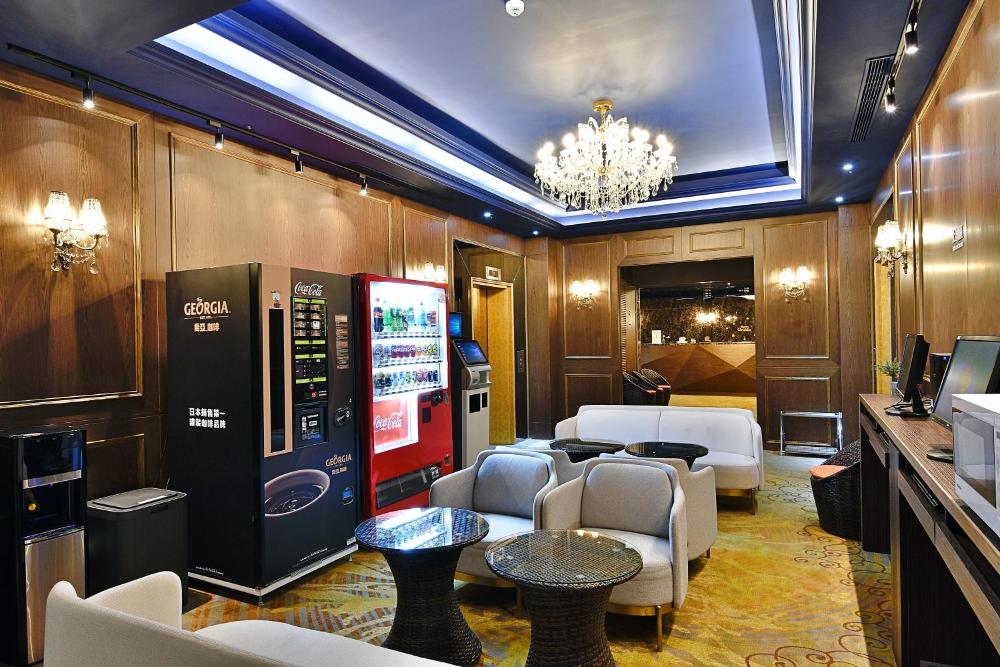 마예르 인 (Mayer Inn)