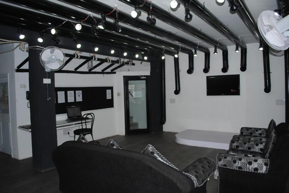 Hotel The Space