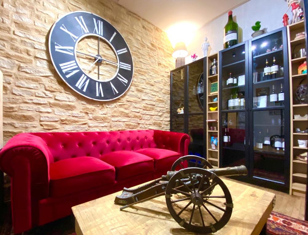 Photo - Ô Clair de Lune Chambres d'hôtes climatisées à Sarlat - parking privé - piscine chauffée - espace bi