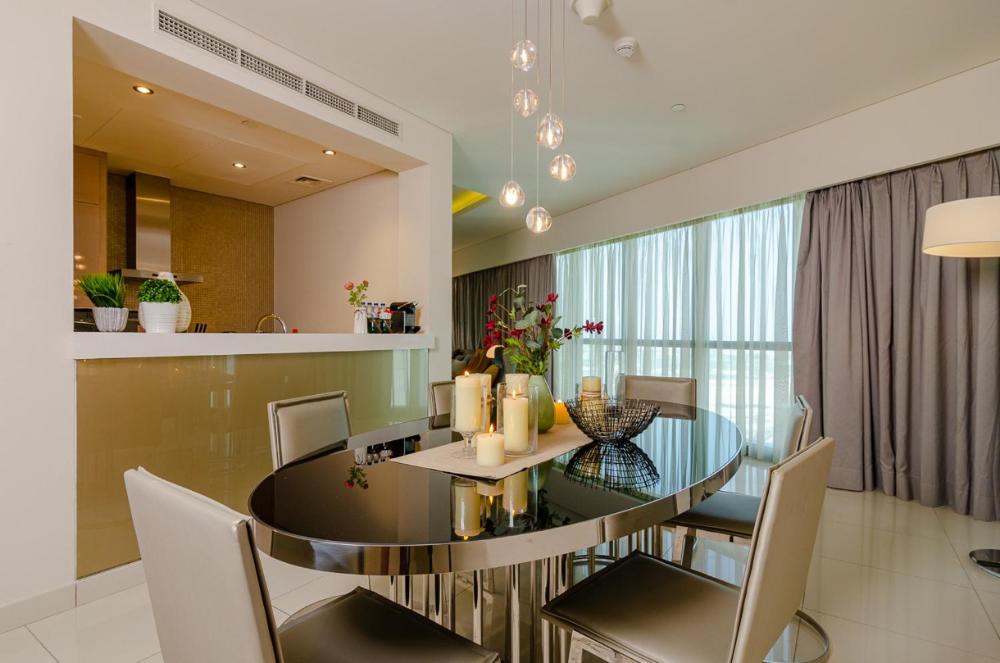 Royal Club by RVHR Paramount Tower B Business Bay