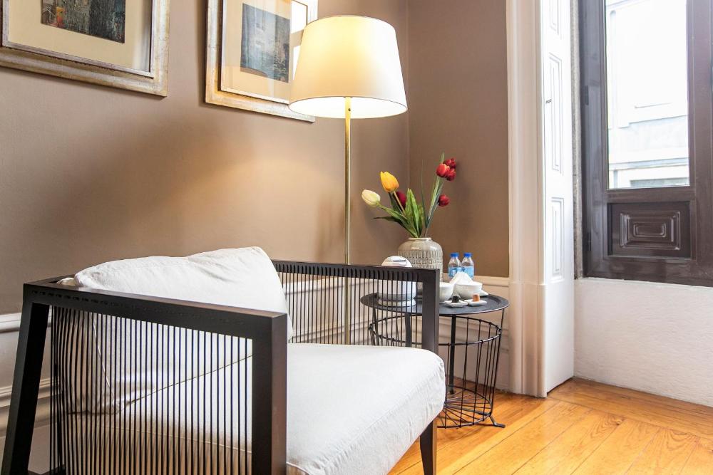 Foto - Guesthouse Bonjardim Suites by LovelyStay