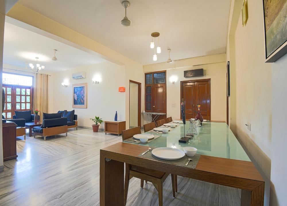BedChambers Serviced Apartments, Sector 45