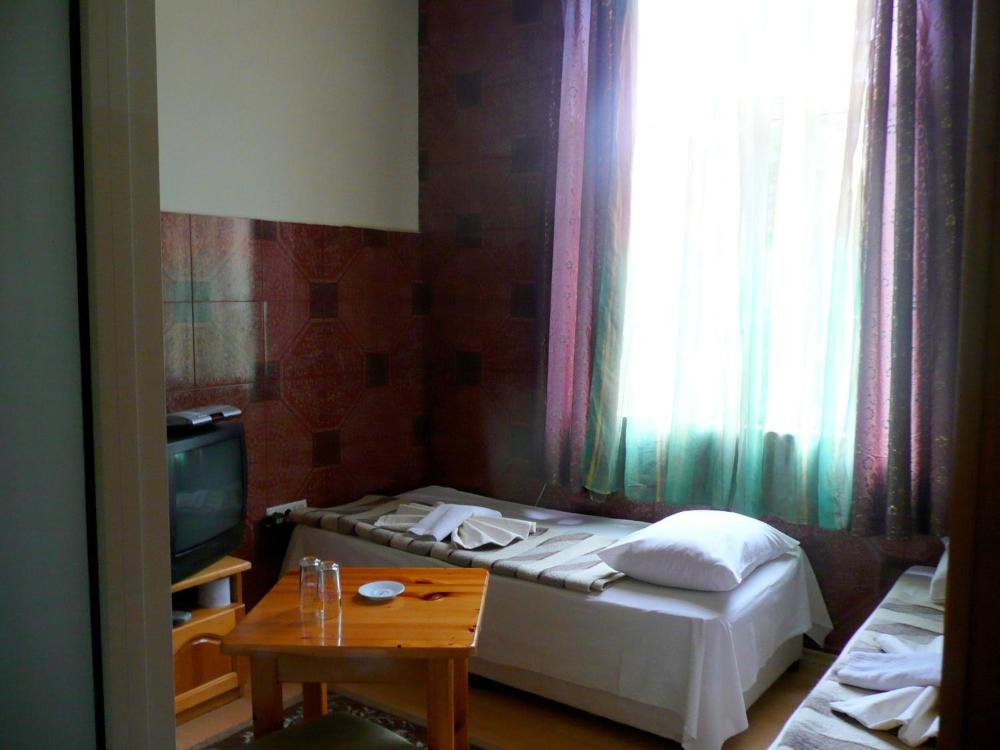 Room image 2