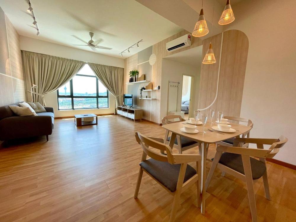 쿠안탄 임페리움 바이 글렉스 (Kuantan Imperium by Glex)