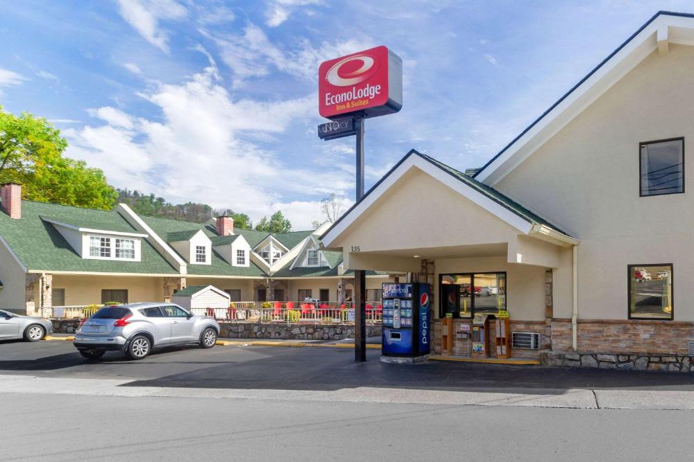 Photo - Econo Lodge Inn & Suites at the Convention Center