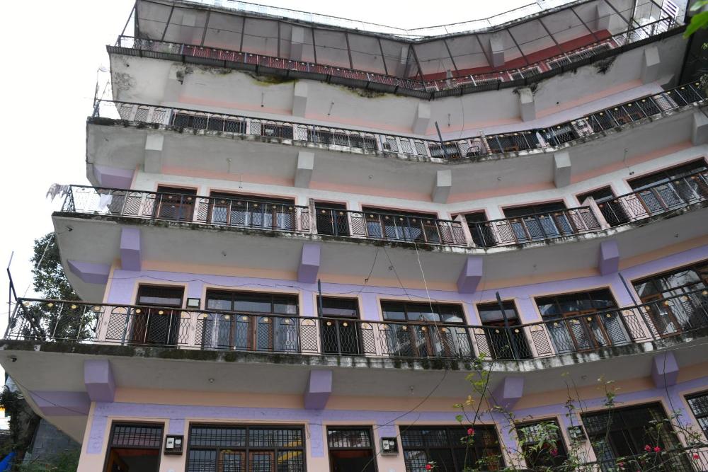 Hotel Himalayan Paradise