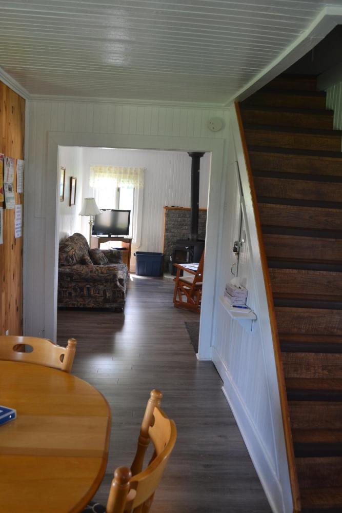 Room image 4