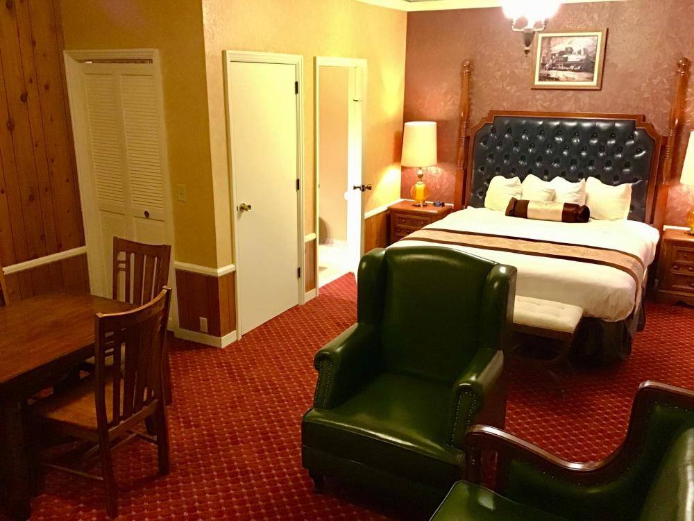Room image 2