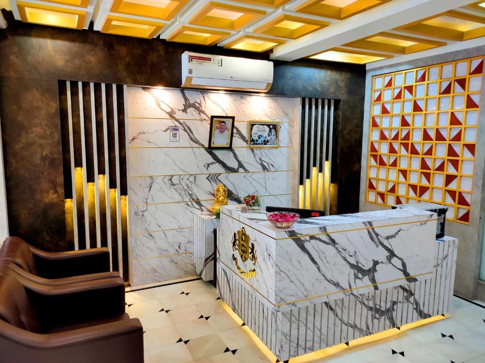 HOTEL CITY PALACE