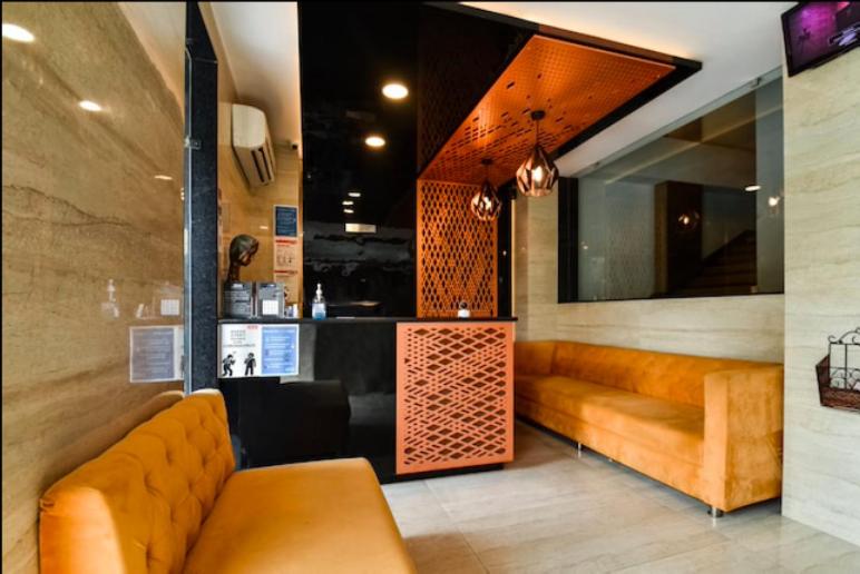 Ka10 SQUARE HOTEL & BANQUETS