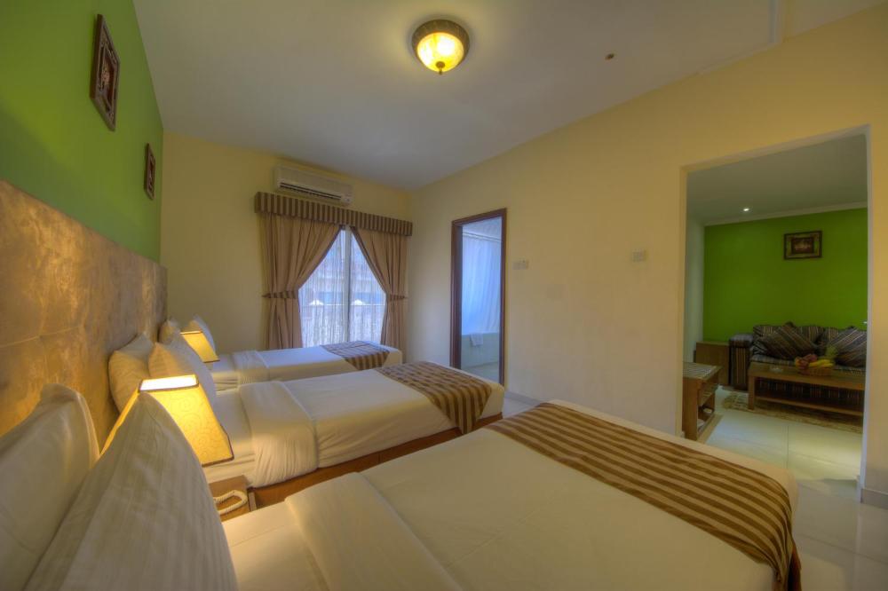 Hyde Park Hotel