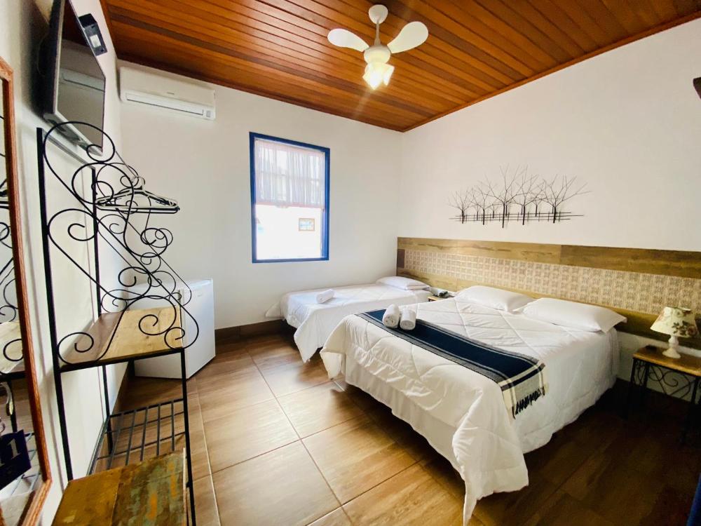 Room image 3