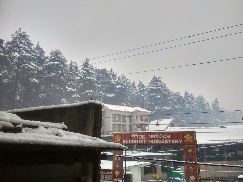 Hotel Snow Mountain Mall Road