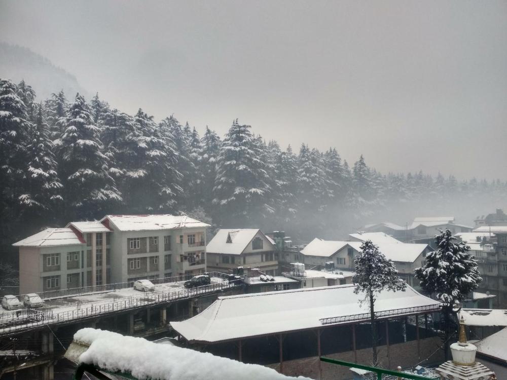 Hotel Snow Mountain Mall Road