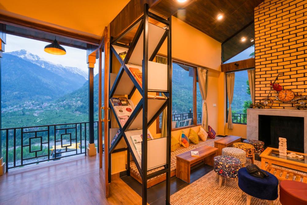 Zostel Manali (Vashisht)