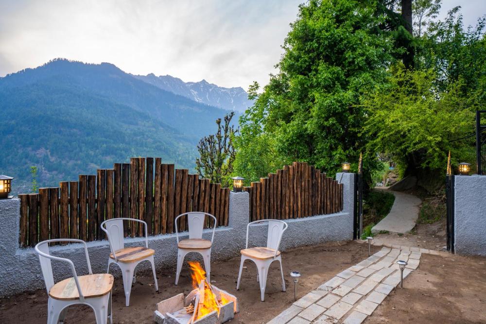 Zostel Manali (Vashisht)