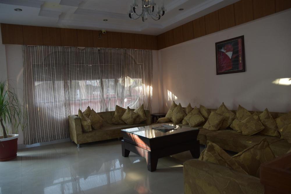 Hotel Himshikhar