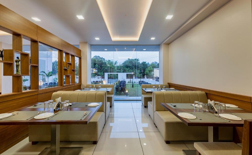 Hotel Grand Indu,Kolhapur