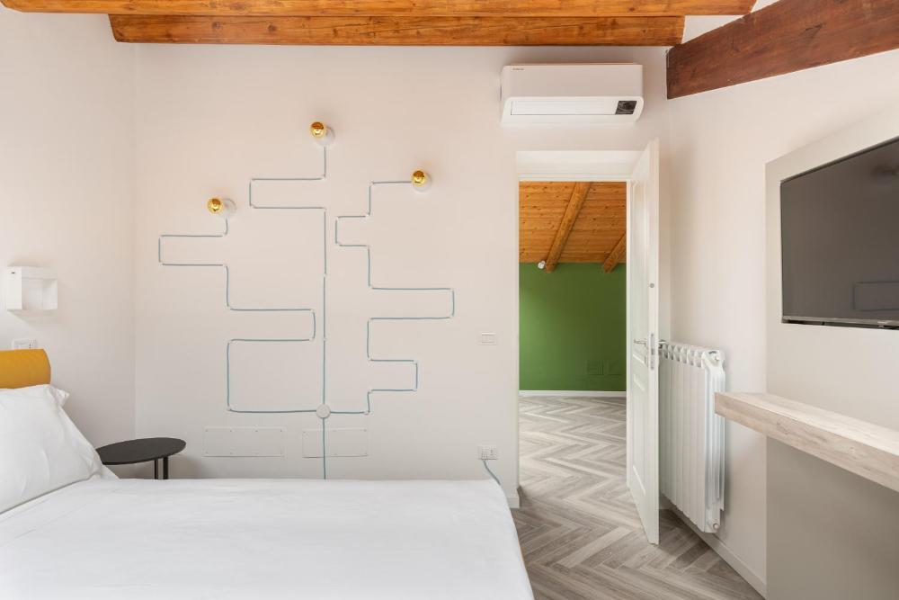 Photo - Principe di Paterno' - Budget Double Rooms & Breakfast