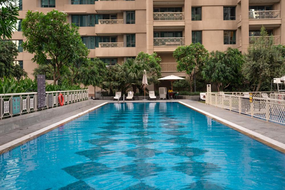 Prime Retreats - 29 Emaar Boulevard Downtown Dubai