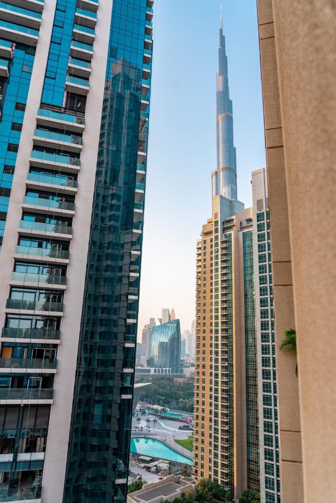 Prime Retreats - 29 Emaar Boulevard Downtown Dubai