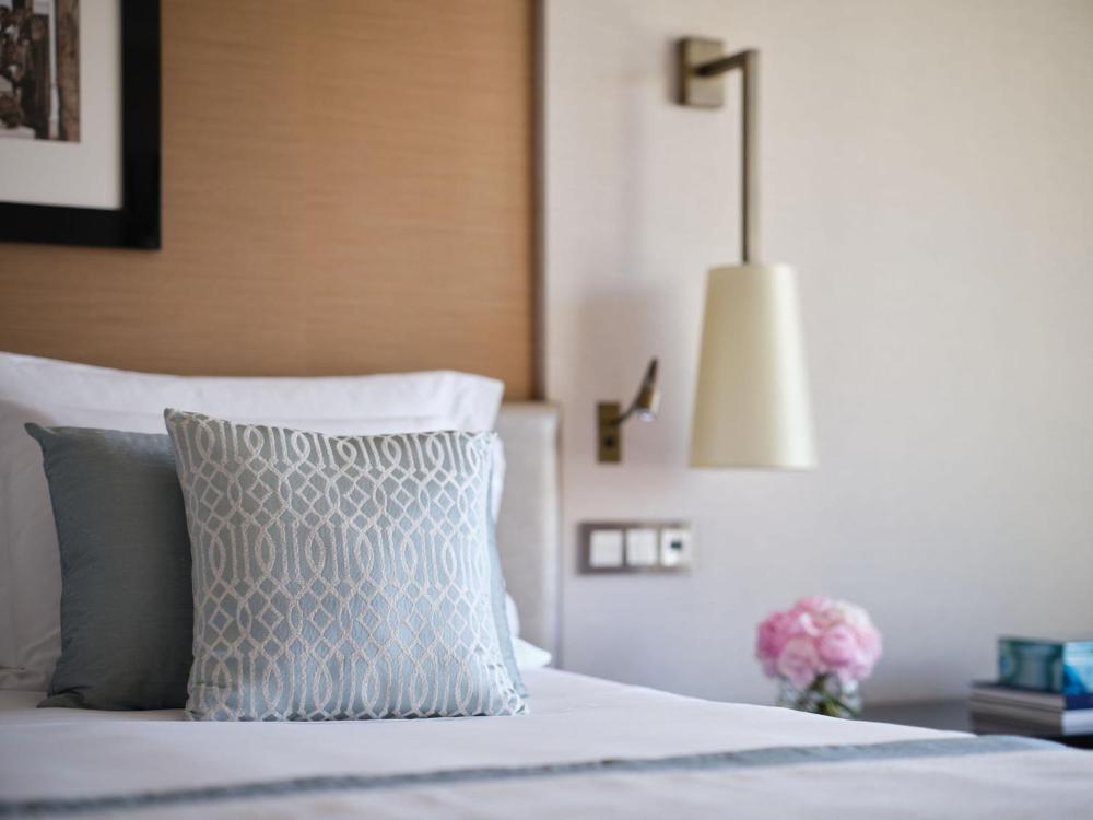 Room Image 3