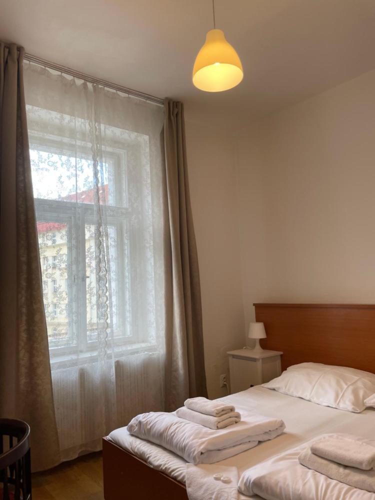Room image 5