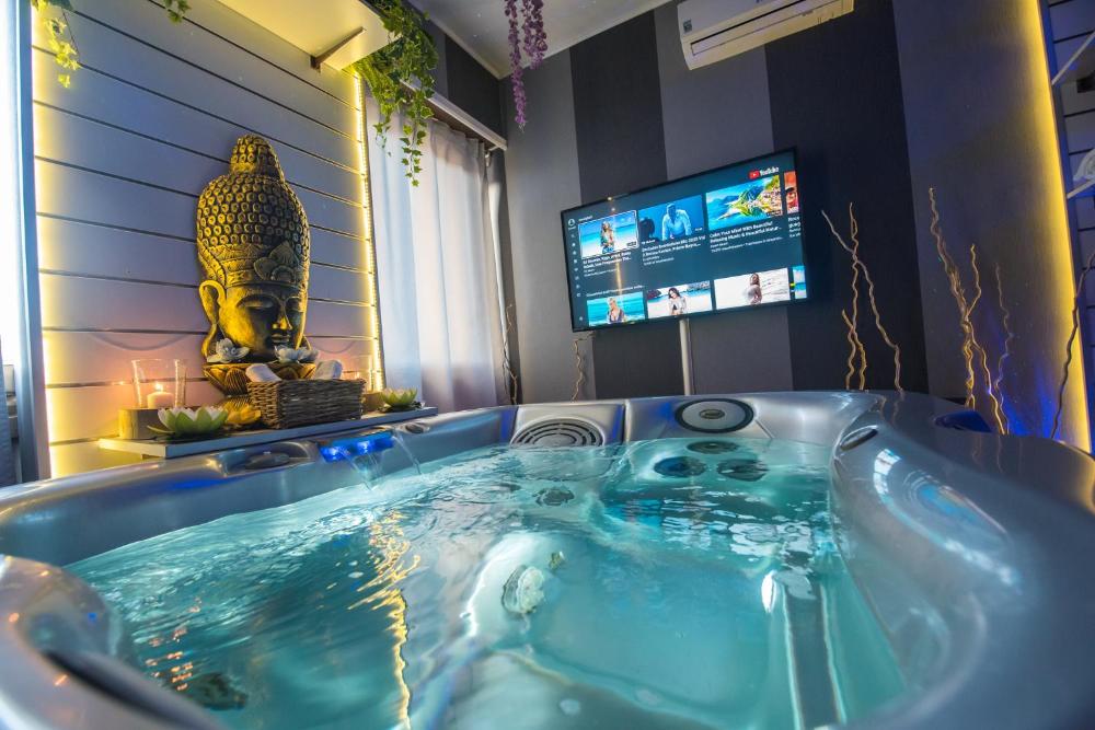 Photo - Saṃsāra & Nirvana Suite