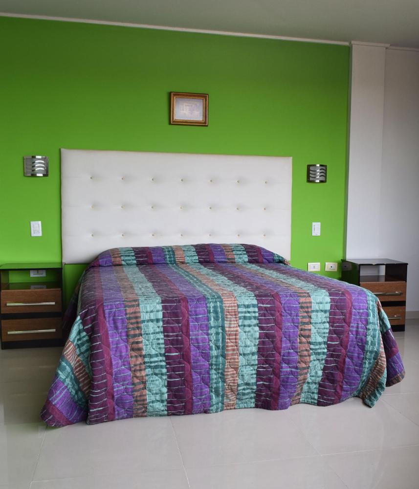 Room image 2