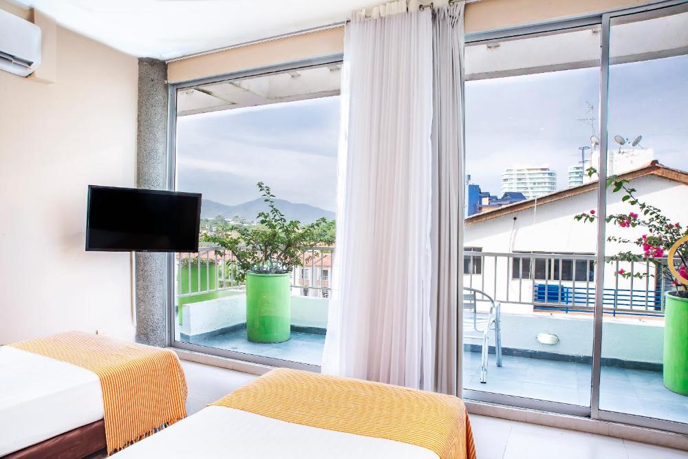 Photo - Hotel Santorini Resort