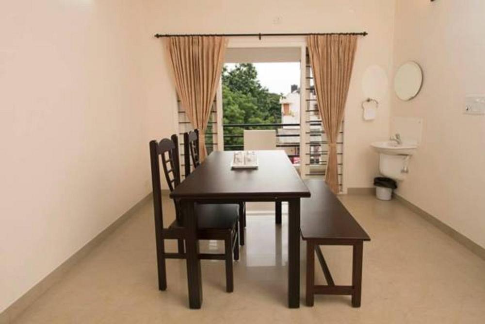 Thulasirams Service Apartments