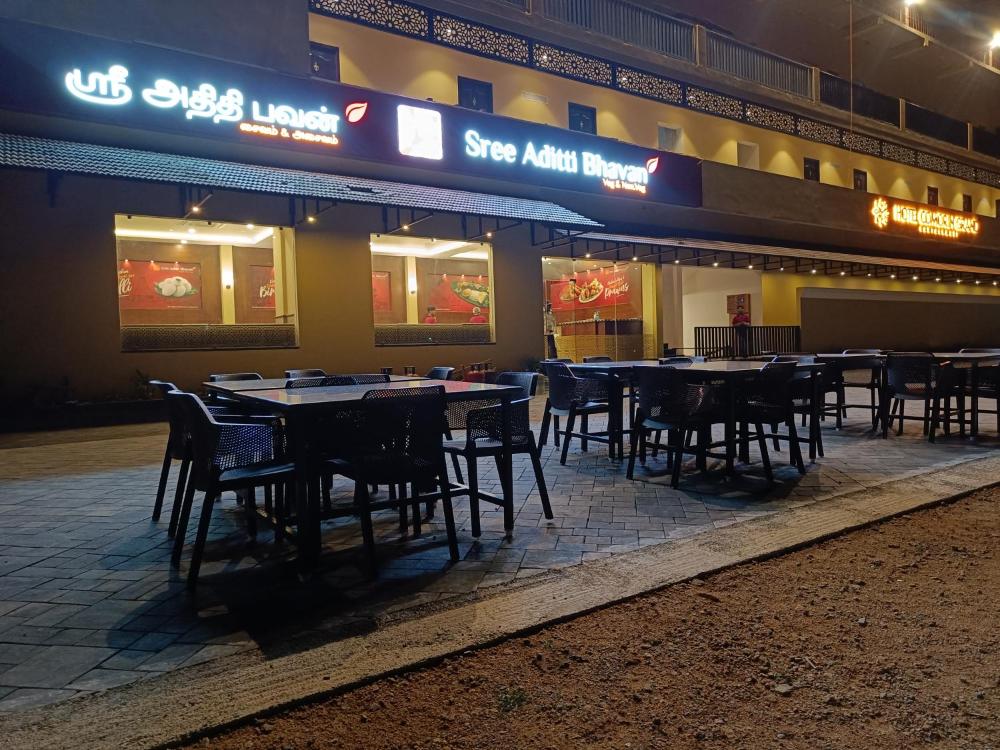Hotel Comorin Grand