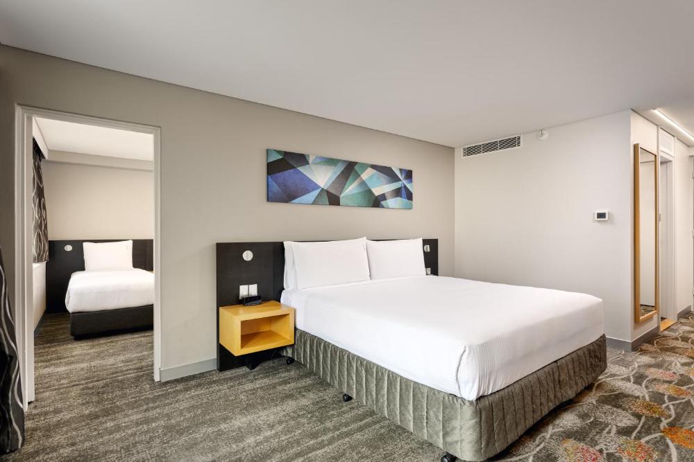 Photo - Holiday Inn Perth City Centre, an IHG Hotel
