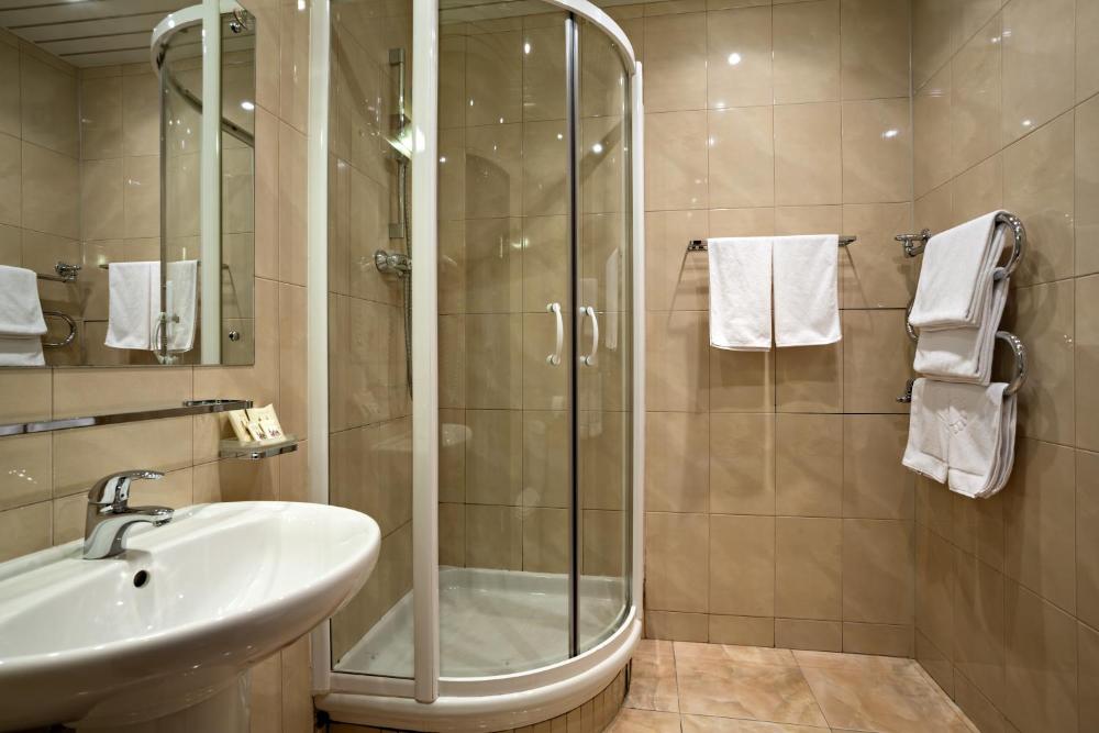 Room Image 2