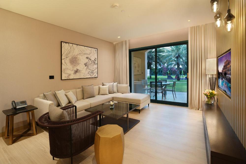 Room image 4