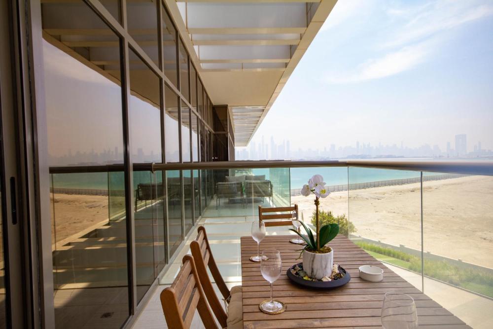 Bespoke Holiday Homes - Palm Jumeirah- 2 Bedroom Sea View with Pool & Beach Access, The 8