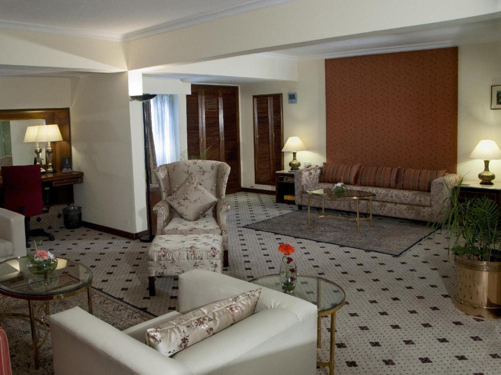 Room image 2