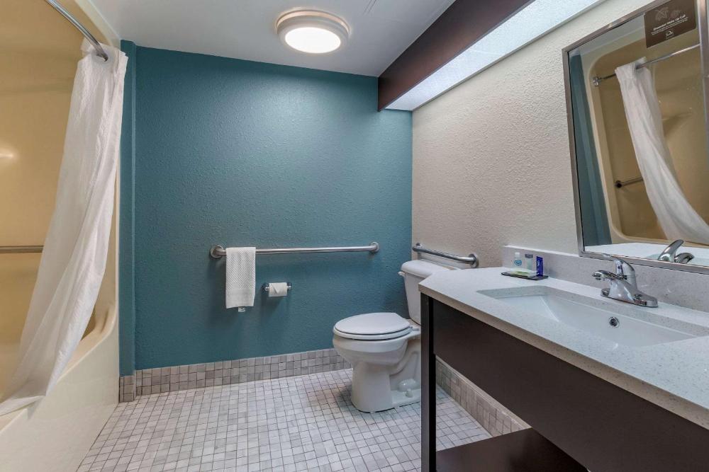 Room Image 5