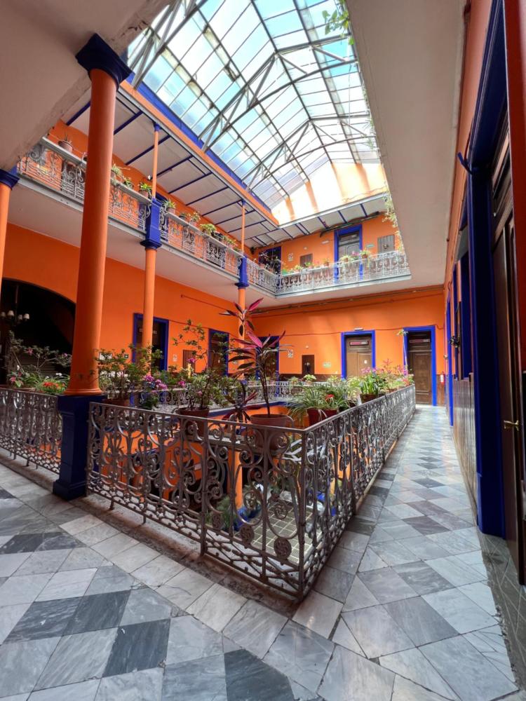 hotel isabel