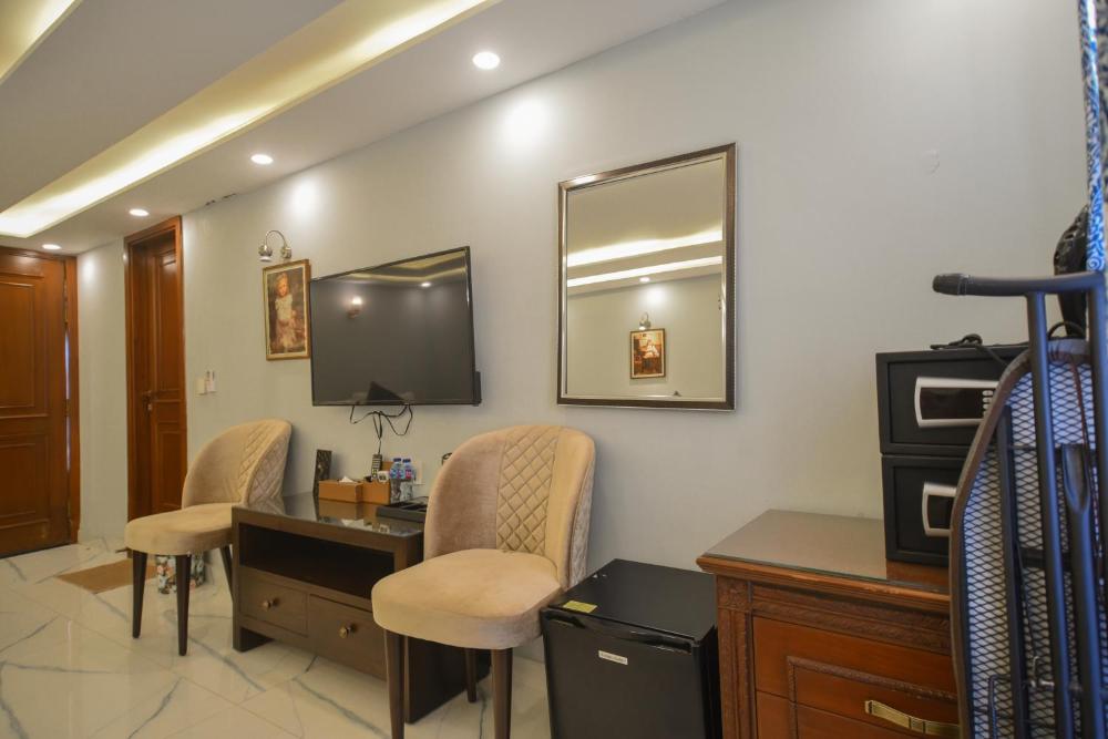 Room image 5