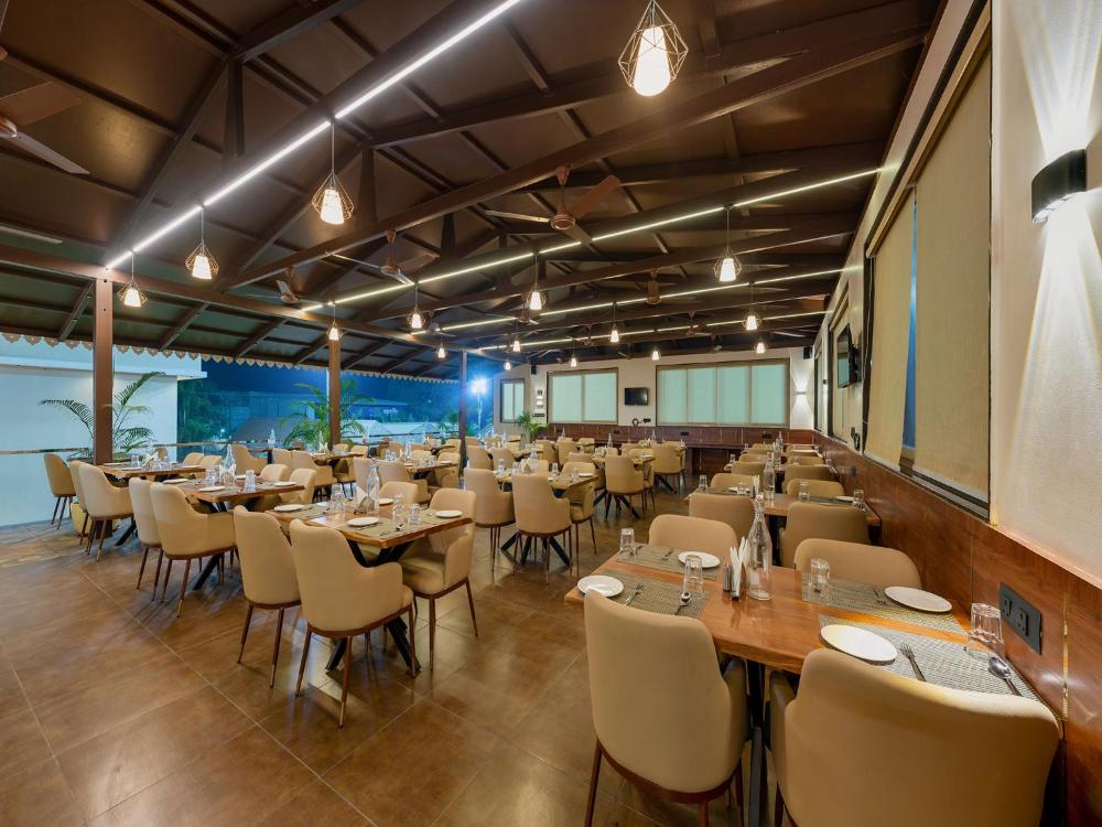 Golden Leaf Resort