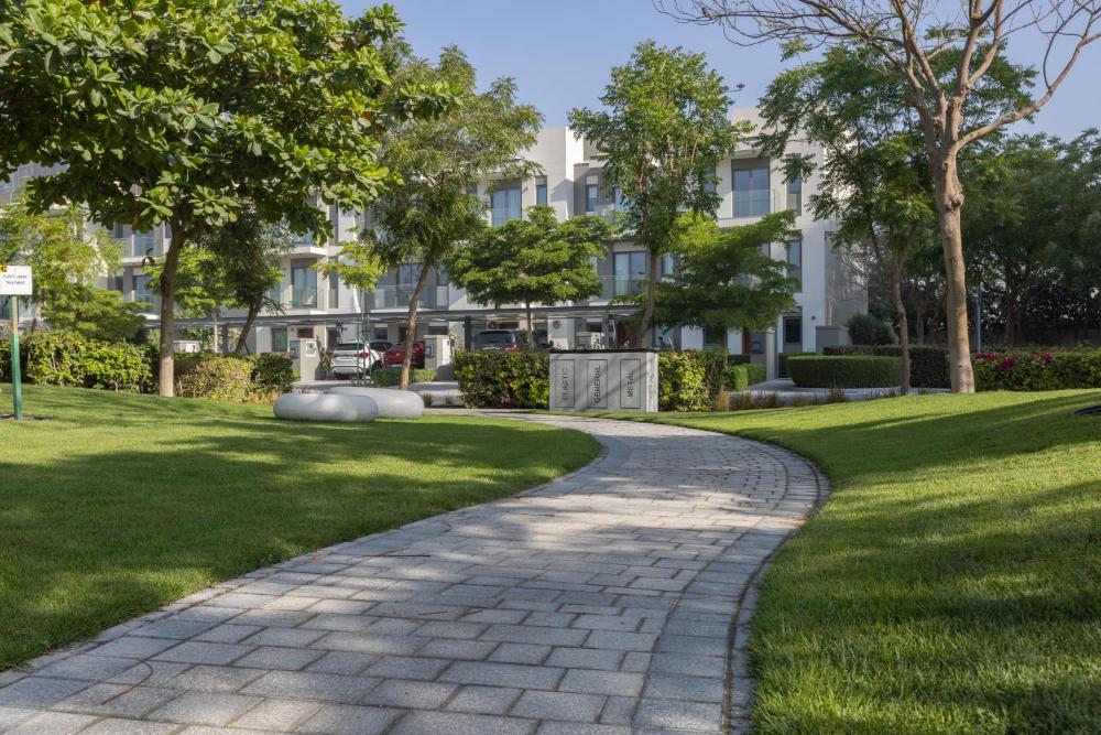 Luxury 1BR Holiday Home CV A107 near Burj Khalifa